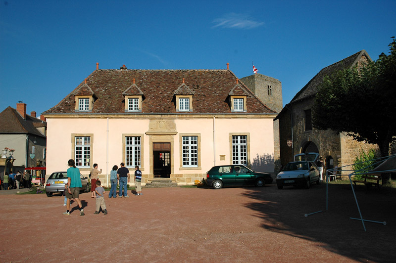 Semur-en-Brionnais