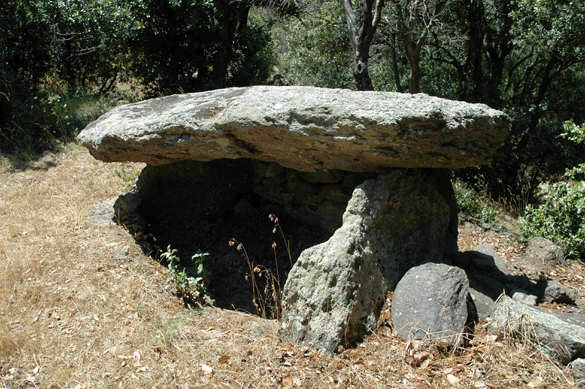 Dolmen de las Apostados