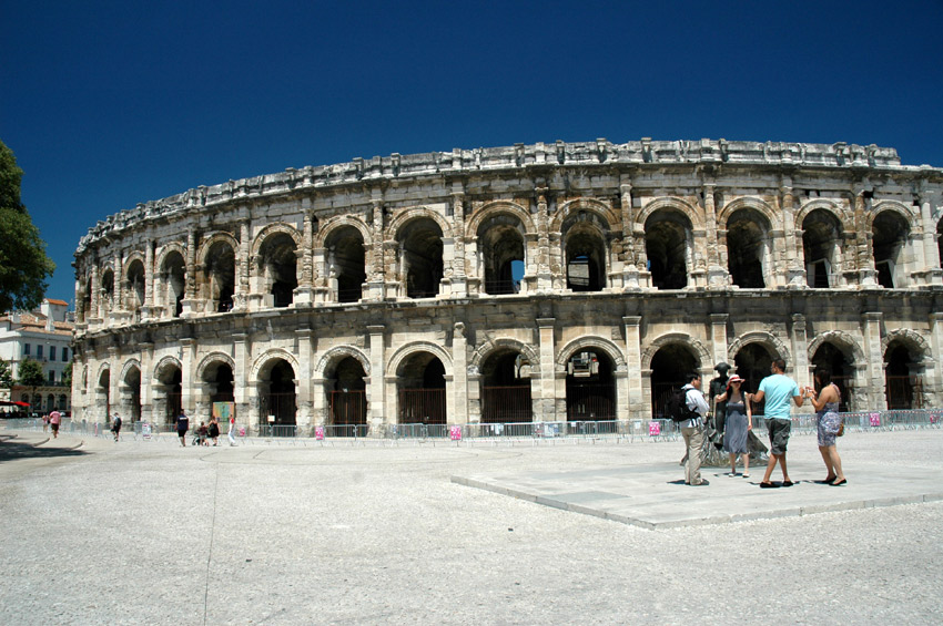 Nimes