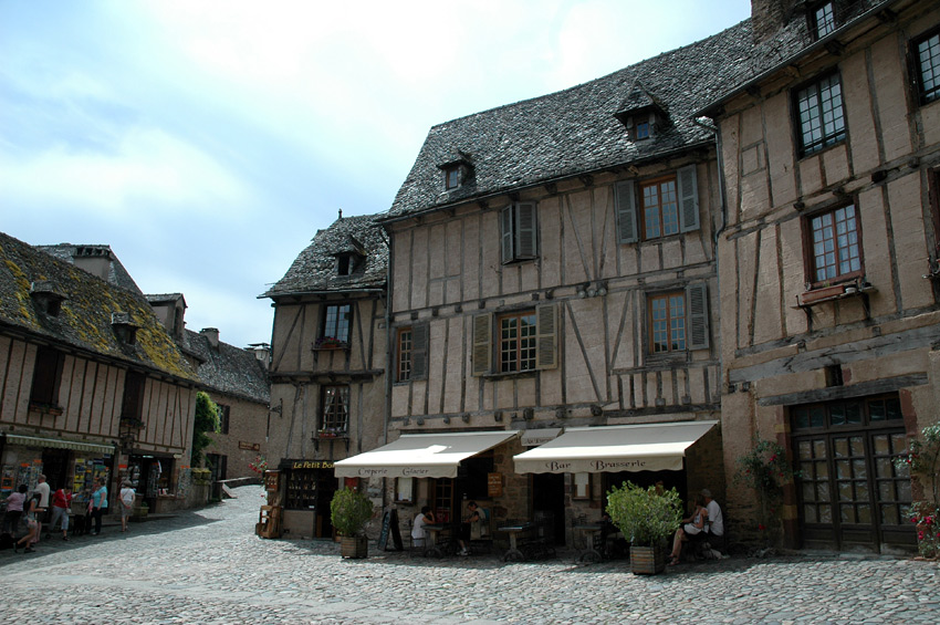 Conques