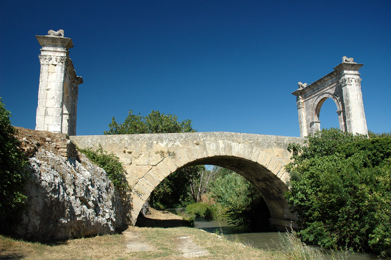 Pont Flavien