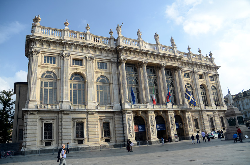 Piazza Castello