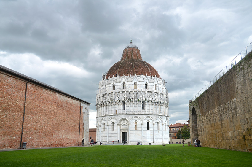 Pisa - baptistrium