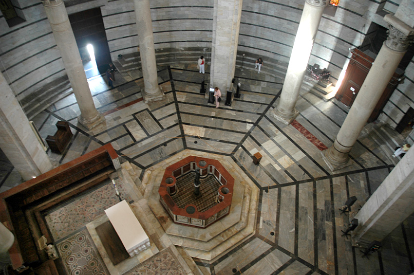 Pisa - baptistrium