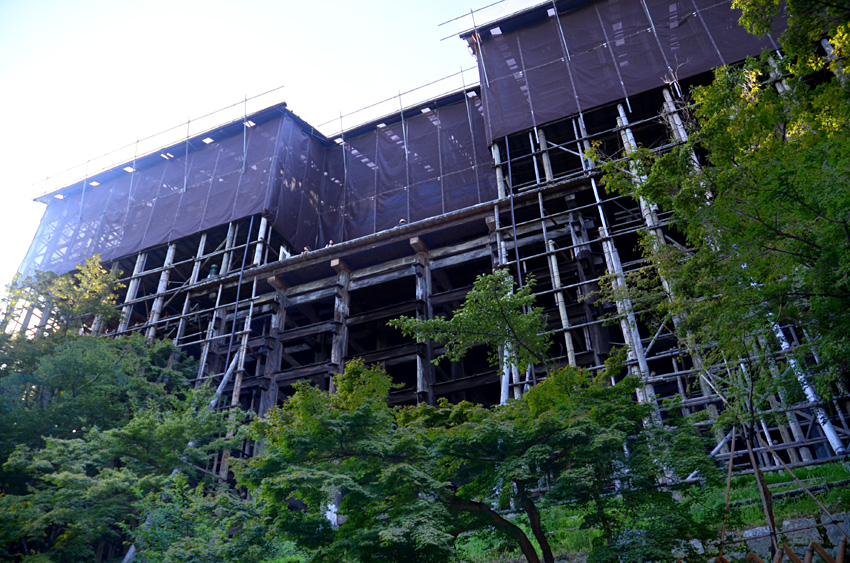 Kiyomizu-dera Temple
