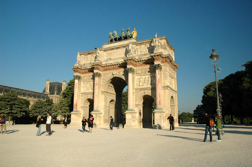 Louvre