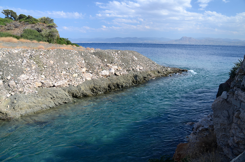 Jezero Vouliagmeni