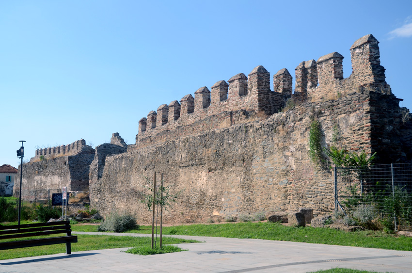 Solu� - m�stsk� hradby