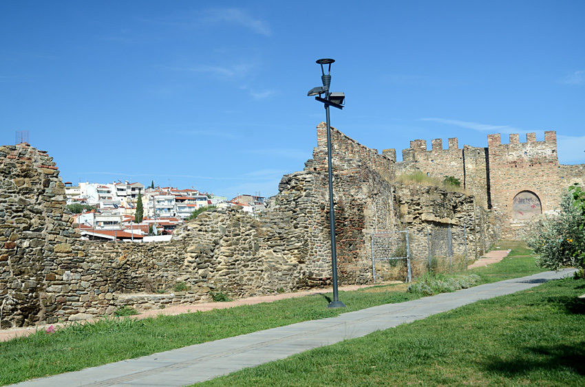 Solu� - m�stsk� hradby