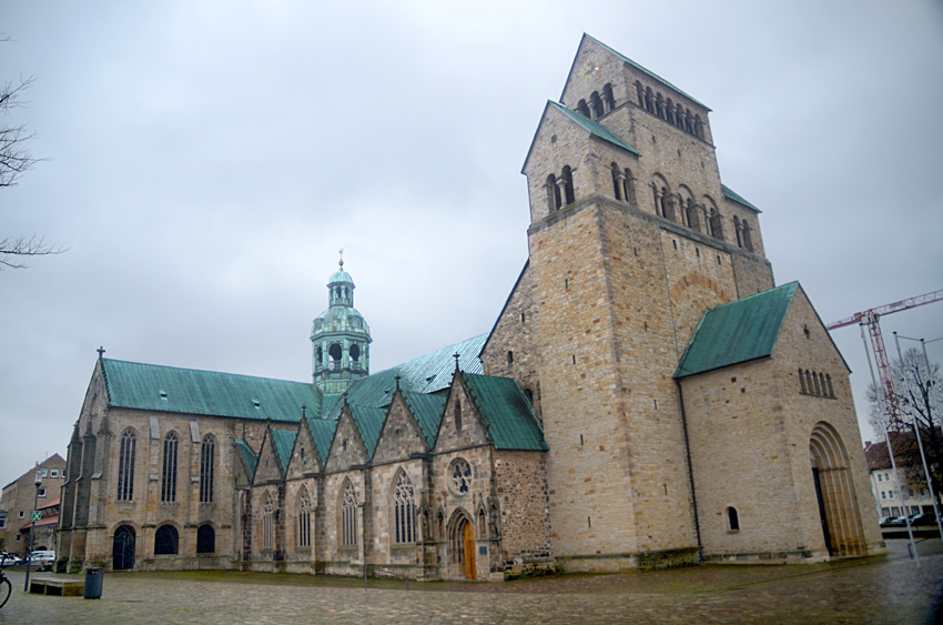 Hildesheim - katedrla Nanebevzet Panny Marie