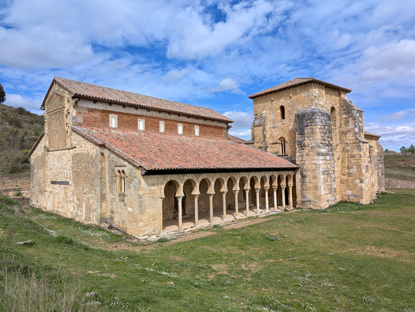 Monasterio de San Miguel de Escalada