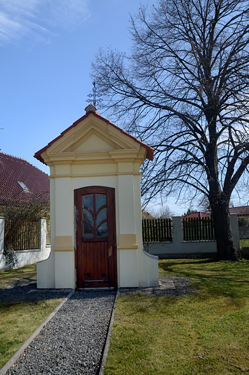 Bechyně - výklenková kaple v Čechově ulici
