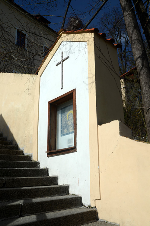 Bechyně - výklenková kaplička svatého Františka z Assisi
