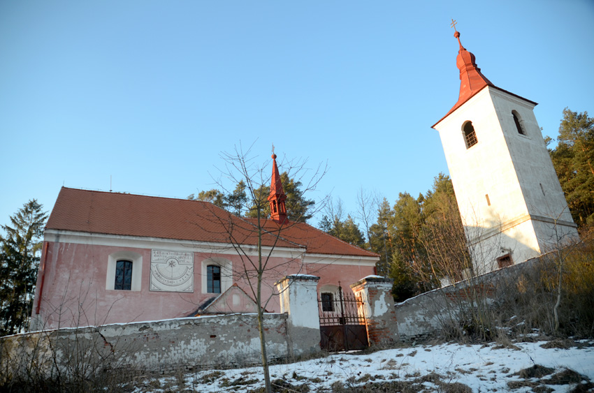 Červená - kostel svatého Bartoloměje
