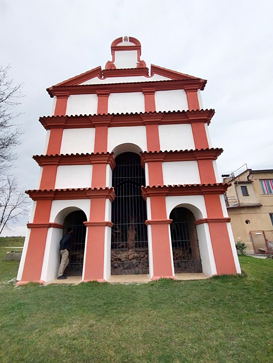 Římov - křížová cesta