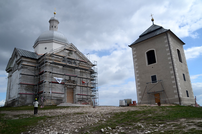 Mikulov - kov cesta a kostel svatho ebestina