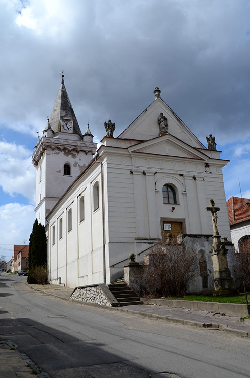 Pavlov – kostel svaté Barbory