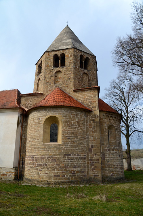 Řeznovice - kostel svatého Petra a Pavla