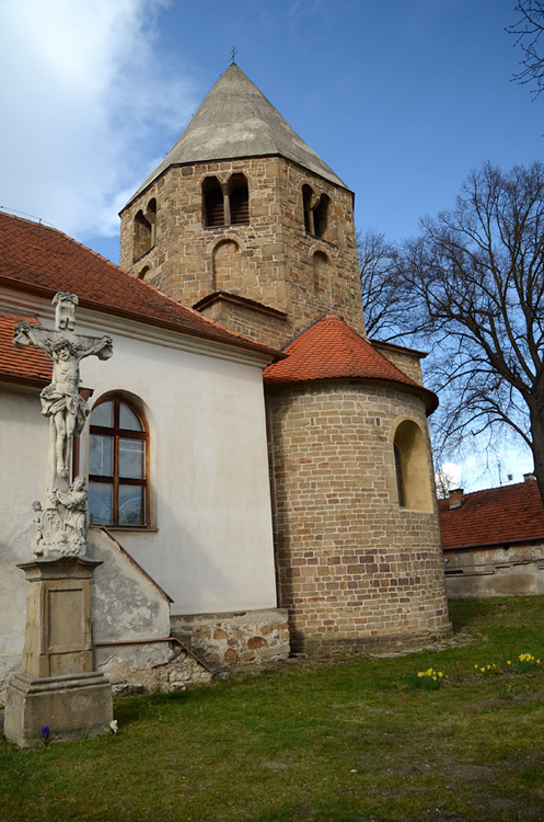 Řeznovice - kostel svatého Petra a Pavla