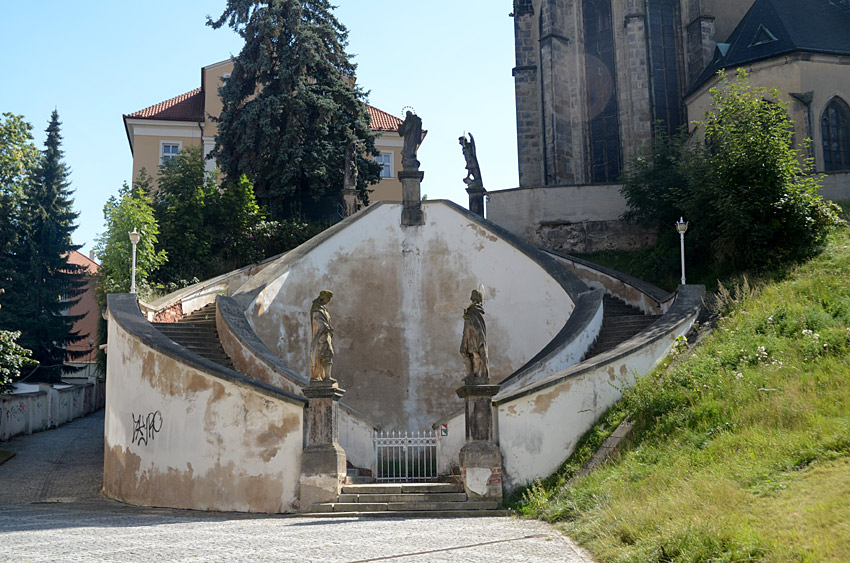 Cheb - kostel svatého Mikuláše a svaté Alžběty
