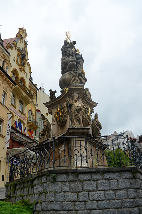 Karlovy Vary - sloup Nejsvětější Trojice