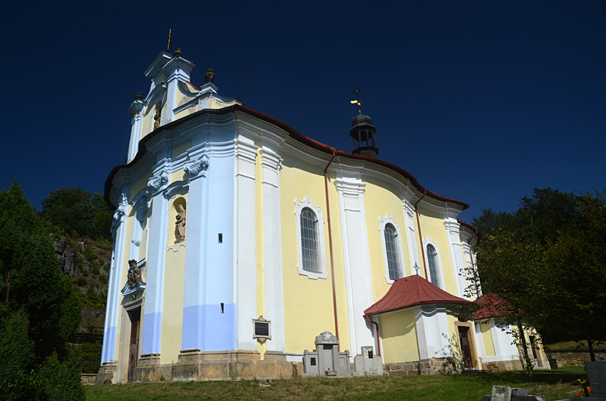 Horní Prysk - kostel svatého Petra a Pavla