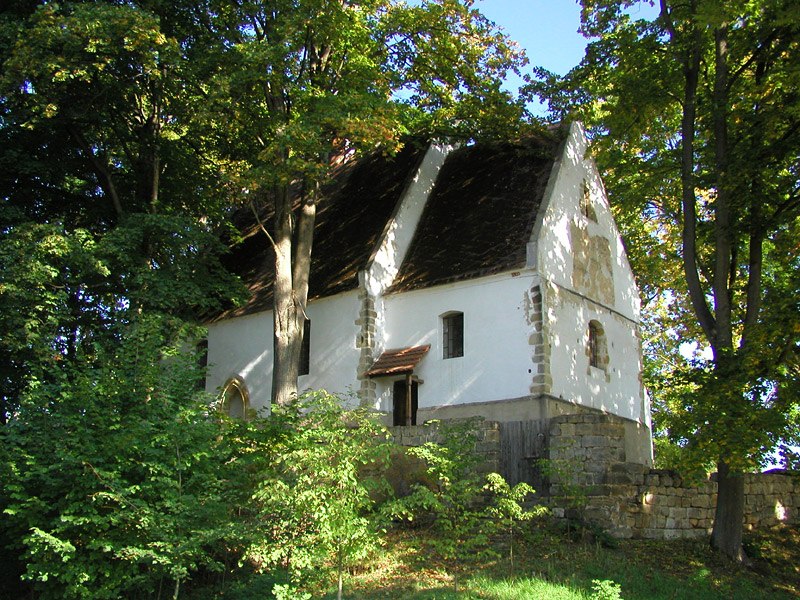 Hostíkovice - kostel Nejsvětější Trojice
