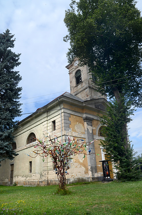 Kunratice u Cvikova - kostel Povýšení svatého Kříže