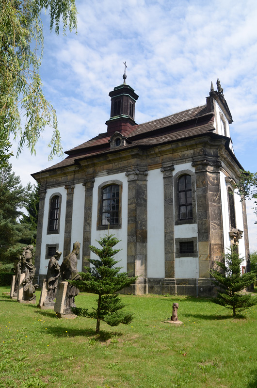 Velk Valtinov - kostel svatho Jana Nepomuckho