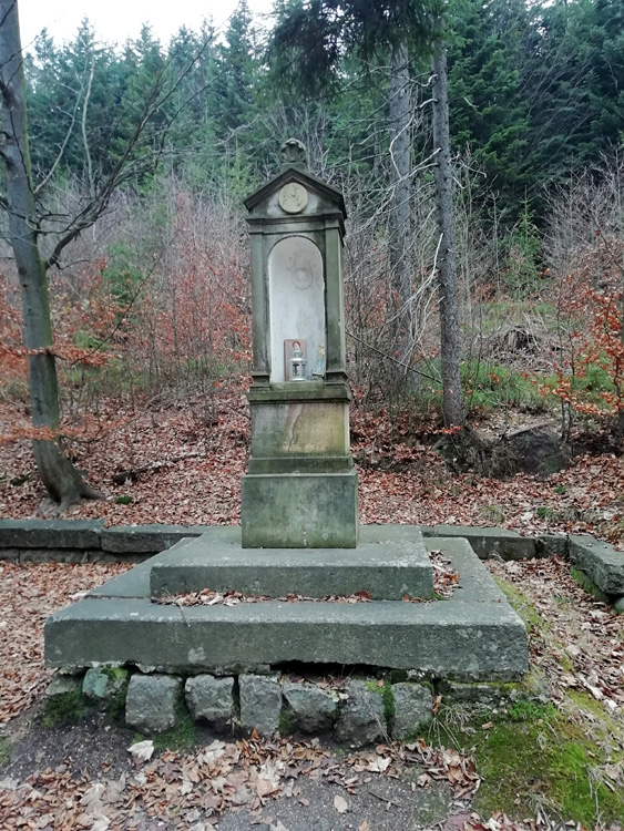 Janov - křížová cesta