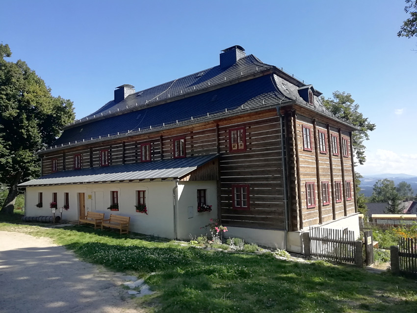 Krásná - kostel svatého Josefa