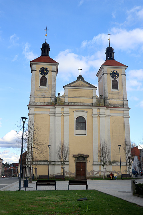 Chrast - kostel Nejsvětější Trojice