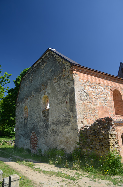 Šitboř - zřícenina kostela svatého Mikuláše
