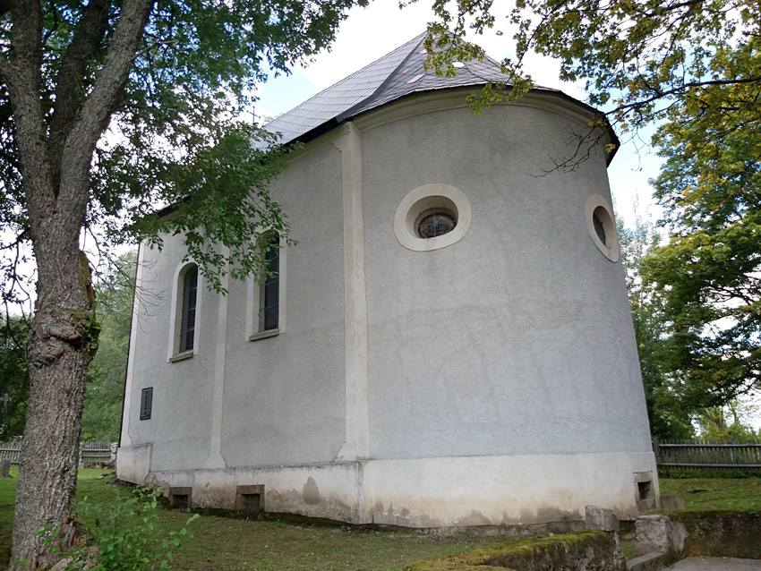 Hůrka - kaple svatého Kříže