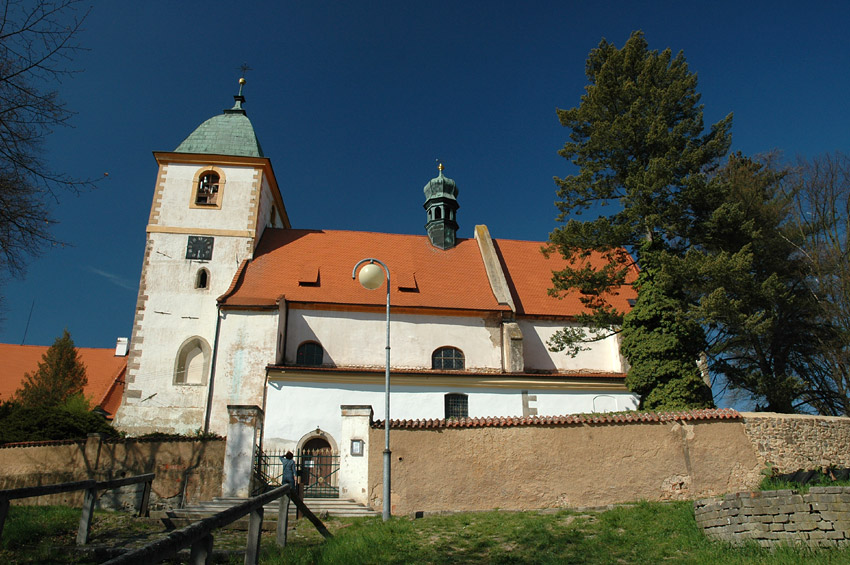 Starý Plzenec - kostel Narození Panny Marie