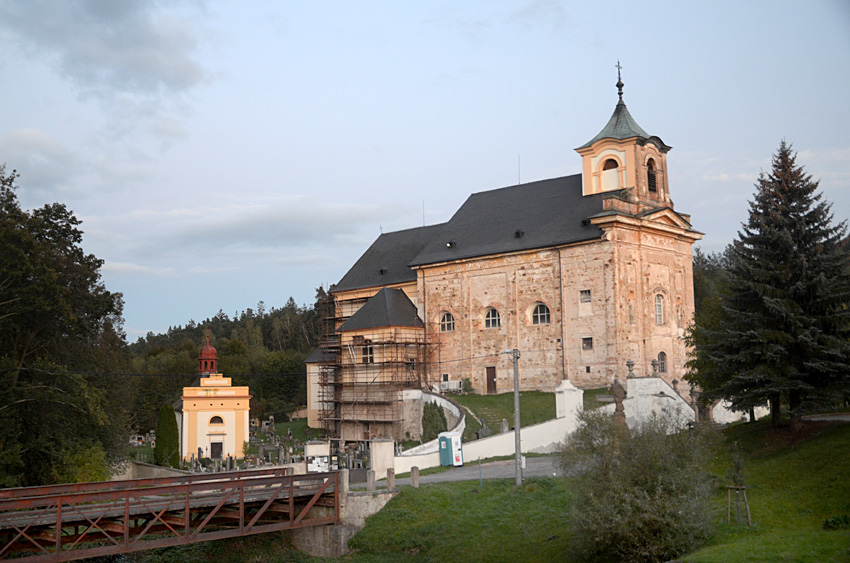 Manětín - kostel svaté Barbory