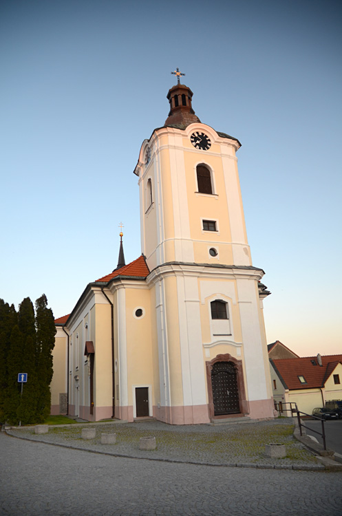 Divišov - kostel svatého Bartoloměje