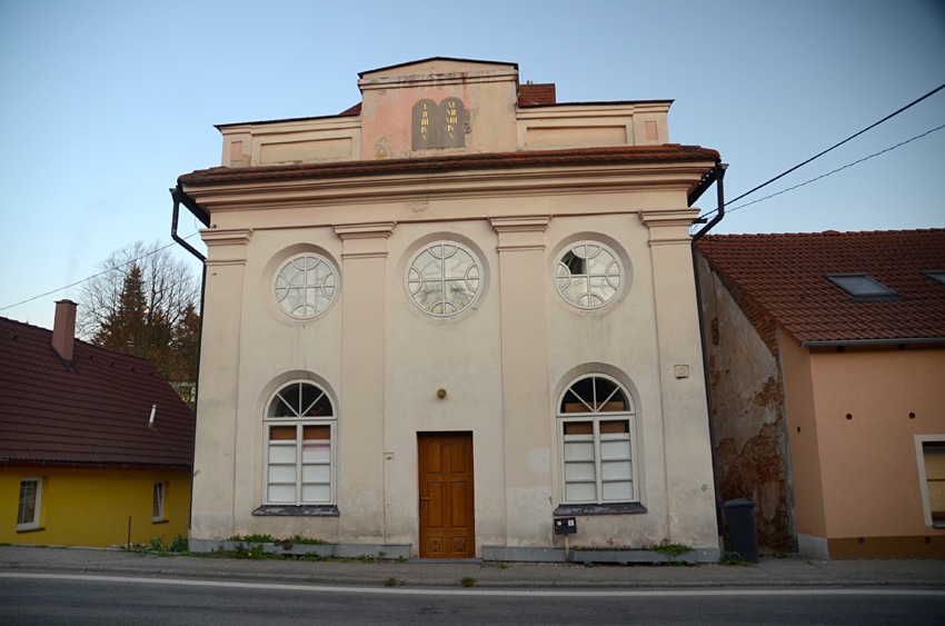 Divišov - synagoga