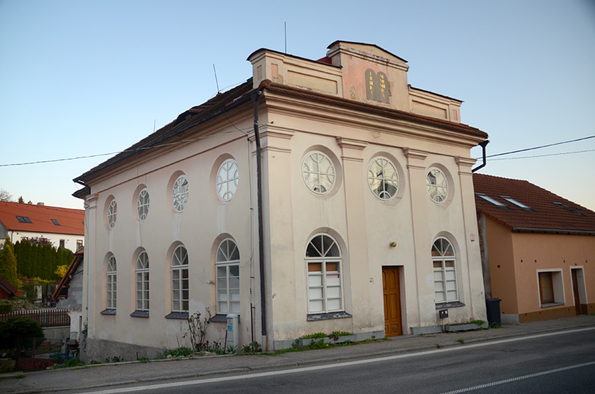 Divišov - synagoga