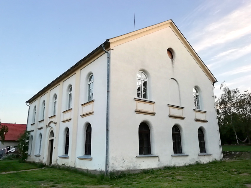 Pyšely - synagoga