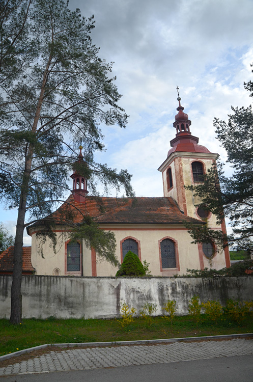 Mořina - kostel svatého Stanislava