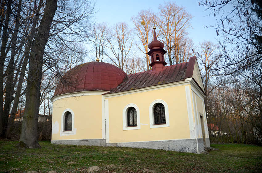 Roztěž - kaple Panny Marie