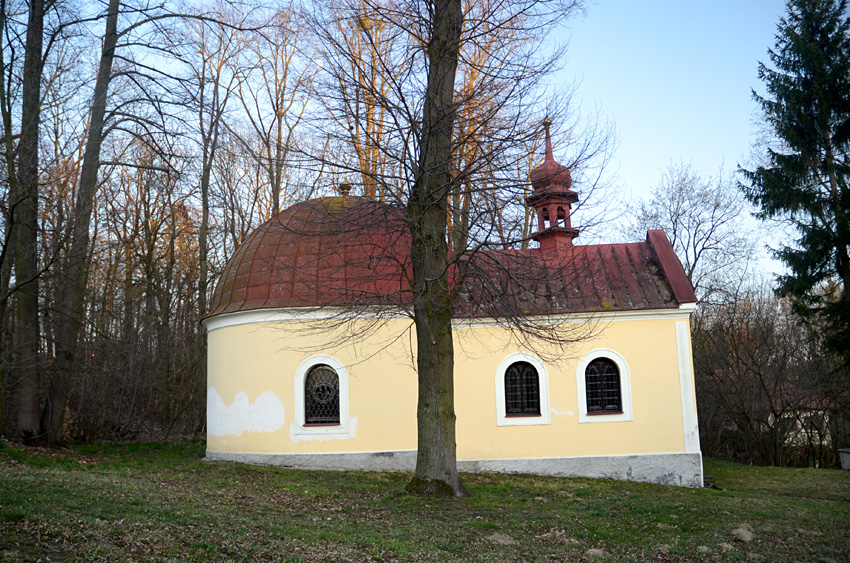 Roztěž - kaple Panny Marie