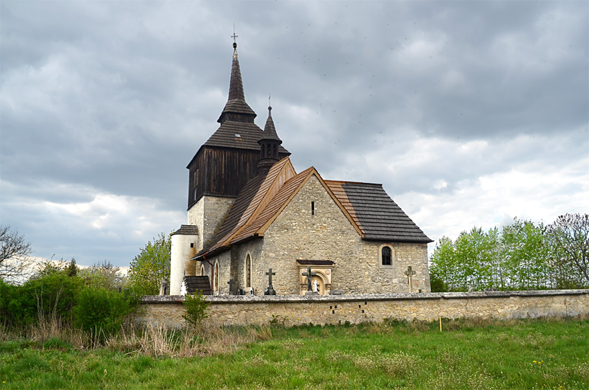 Březina - kostel svatého Vavřince