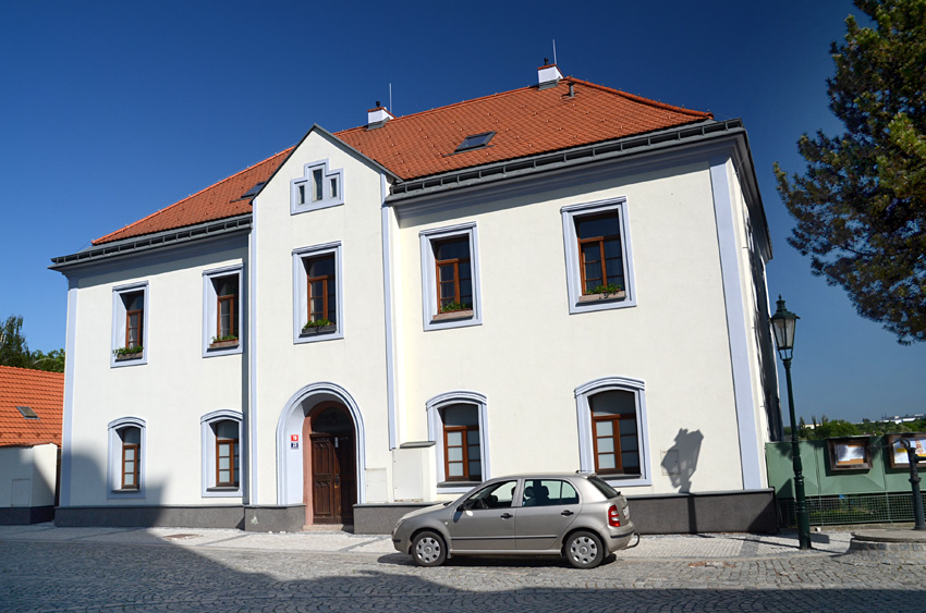 Říčany - fara