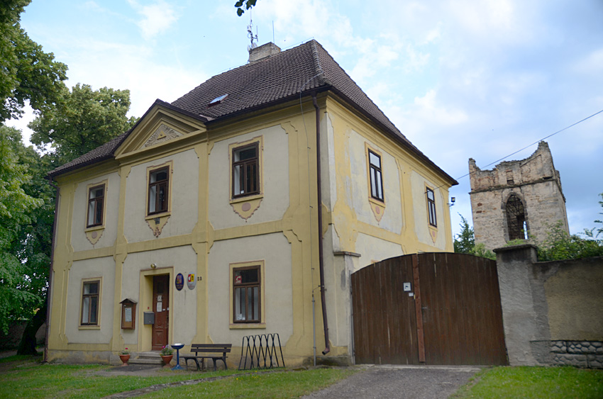 Vyšehořovice - fara