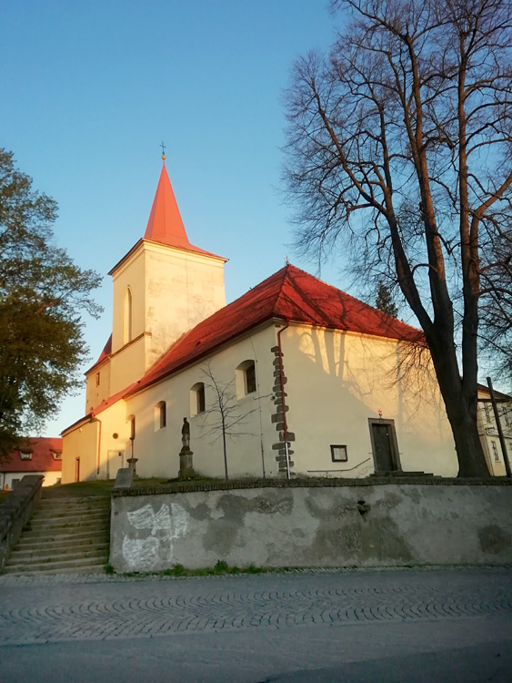 Jílové u Prahy - kostel svatého Vojtěcha