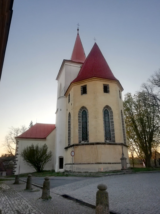 Jílové u Prahy - kostel svatého Vojtěcha