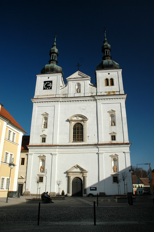 Březnice - kostel svatého Františka Xaverského a svatého Ignáce z Loyoly
