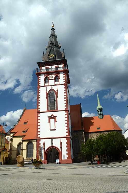Chomutov - kostel Nanebevzetí Panny Marie